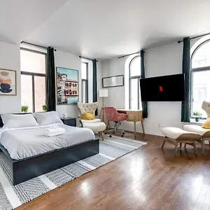  Appartement M11 Bright In The Heart Of Mtl Canada